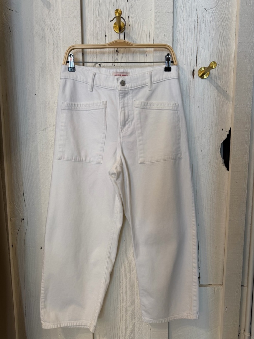 Women’s White High-Rise Crop Jeans